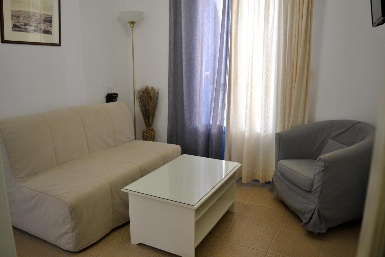 Mer Bleu Apartments อัมเบลาส ภายนอก รูปภาพ